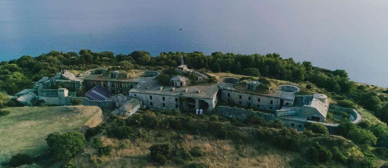 Apartment Castel Bale Εξωτερικό φωτογραφία